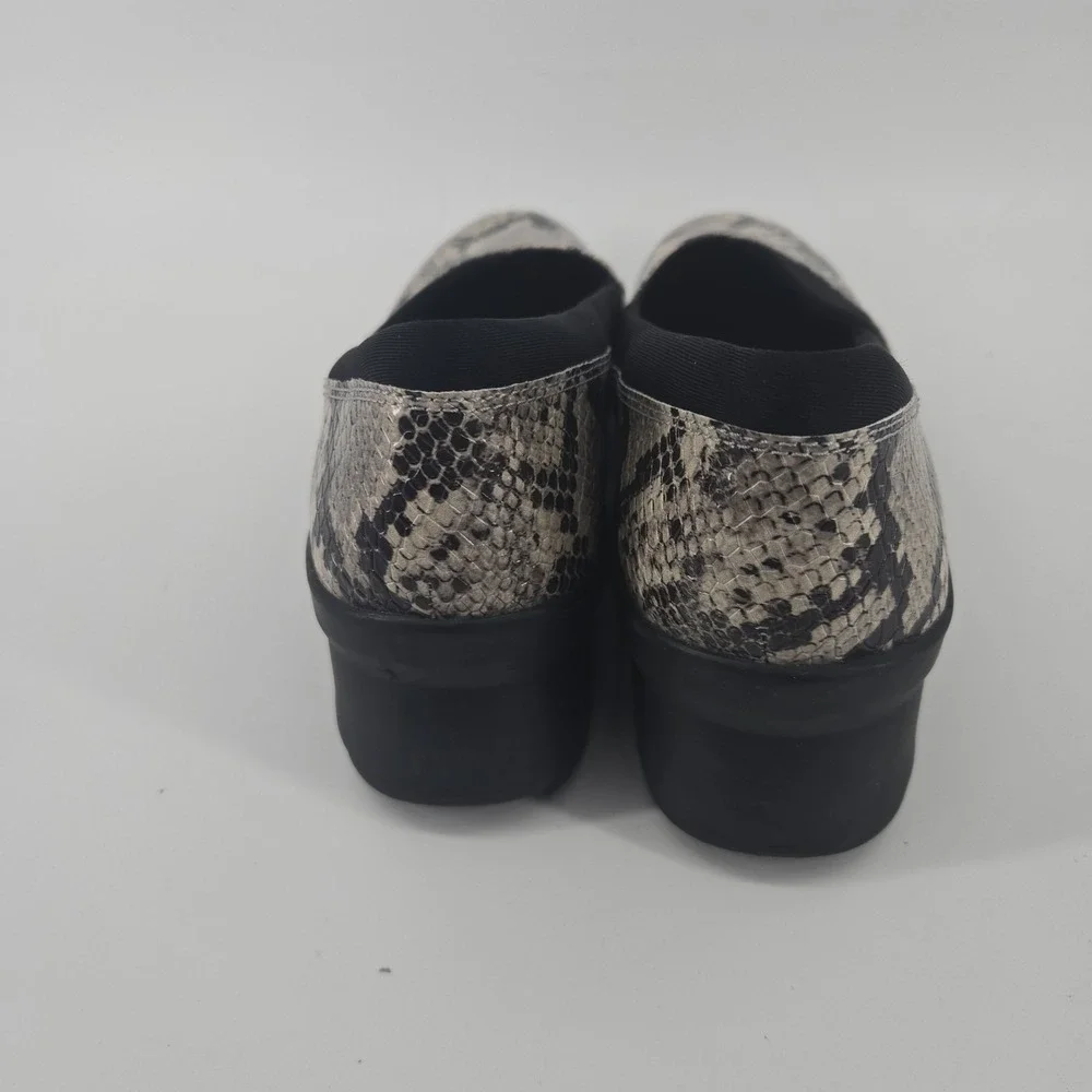 Clarks great minimal